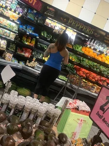 Grocery store tattooed babe in tight leggings