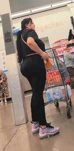 (OC) Mature Mexican Massive Tits n BBL w/ Underboob