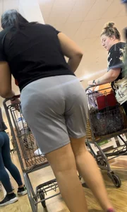 Is she Indian or Latina !?! That Ass is Incredible either or