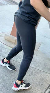 Small tight Asian teen w/ nice thigh gap
