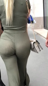 Sexy Jiggle blonde in pants (NOT OC)