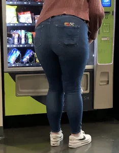 Ass Bending Over In Front Of Vending Machine (OC)