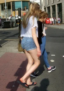 Various sexy teens in little shorts