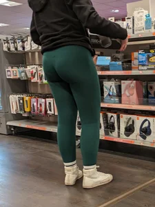 Green chubby butt
