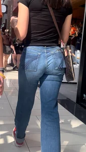 Fat asses in jeans - which is your fav? (OC)