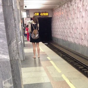 Bare Feet Teen in Subway with Skinny Legs Candid