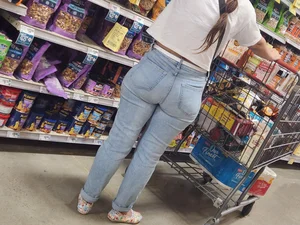 Out In The Wild 27 ( My favorite MILF Latina )