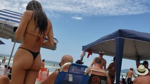 Brazillian beach creepshots, huge gallery of candid girls in swimsuits