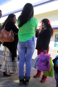Hot booties in tight jeans