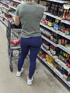 Honey in blue leggings