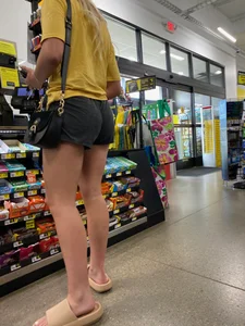 Amazing Blonde Thick Booty Shorts