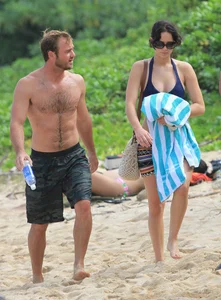 Jennifer Lawrence candid and paparazzi pictures in bikinis
