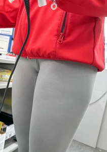 Hot leggings girl with a little toe OC
