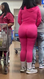 Milf of the day! Perfect fatass in all pink