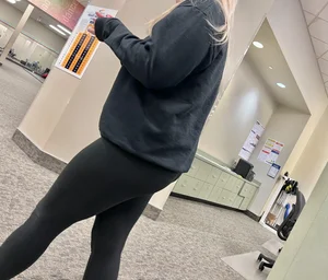 Gym tour with pawg (oc)