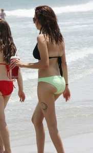 Mix of candid girls at the beach and in bikinis