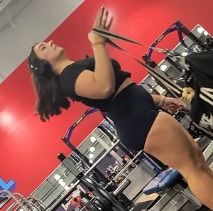 Thick bubble butt gym pawg