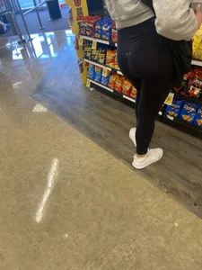 Safeway blondie