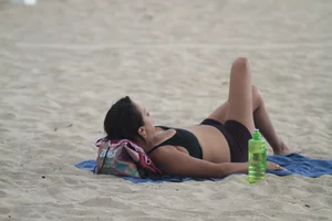 Florida beach and bikini girls