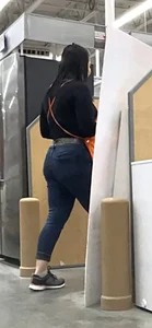Thick juicy mama ass at HD