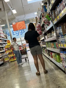 College freshman Latina VPL