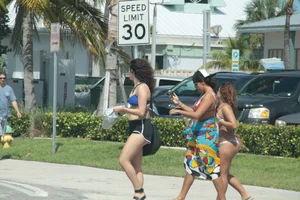 Deerfield Beach bikini girls