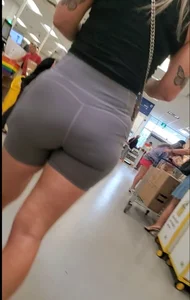 Fat ass Babe in grey spandex shorts
