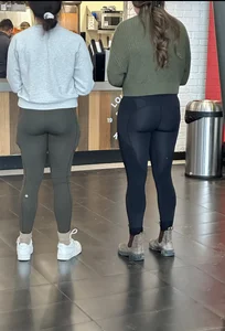 Couple of girls in leggings creepshot