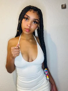 Hot girl's selfies