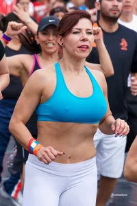 Candid tits and pokies