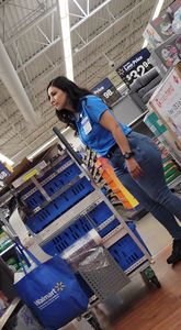 Wtf shes so thick!