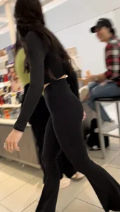 My second best flare leggings catch (OC)