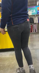 Milf Employee in Tight Jean with Face