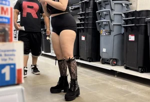 Goth Emo Redbone with a Phat Ass Dresses Like A Whore to Walmart