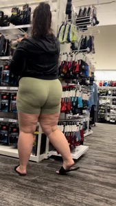 BBW with cheeks