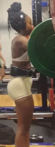Ebony gym rat. Working on her perfect bubble ass