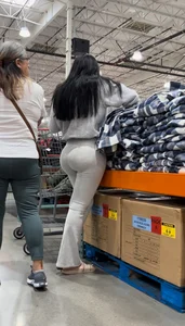 Latinas in Leggings VTL+BBL?