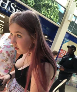 Candid boobs, nip slip and downblouse pics