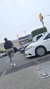 Bubble ass in latina gym girl [oc]