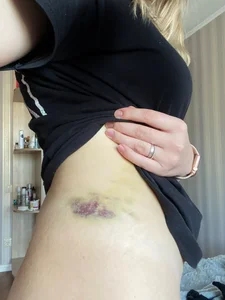 Hot blonde's erotic selfies in lingerie leaked
