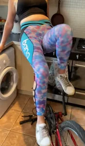 Sexy short haired girlfriend with a nice ass and camel toe in spandex