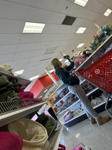 OC who’s your fav? Cakes + some face shots Caught three at target 2 leggings 1 in sweats OC