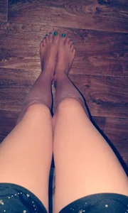Selfies of gils' feet and legs
