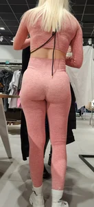 Fit Blonde in pink leggings (Slight VTL)