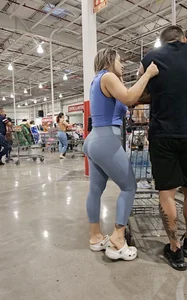 Latina big booty!