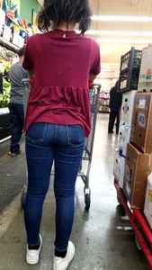 Latina tight jeans shopping