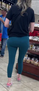 Buc-ee’s run, got 2 nice asses