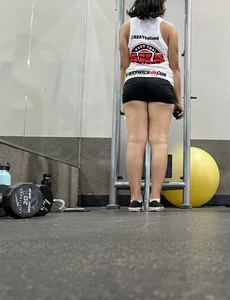 Spandex shorts lateeeena  10/10