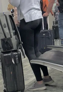 Milf asses at airport