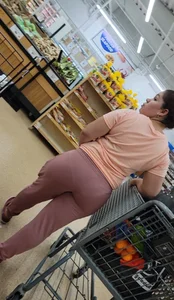 Shopping Randoms (NOT OC)